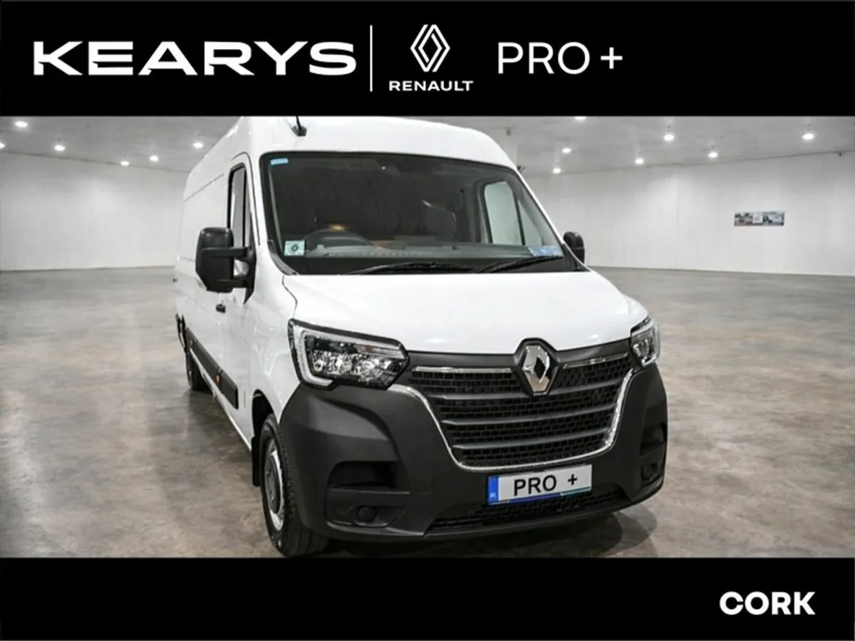 Renault Master LM35 135 Business MY22 INC VAT - Image 1