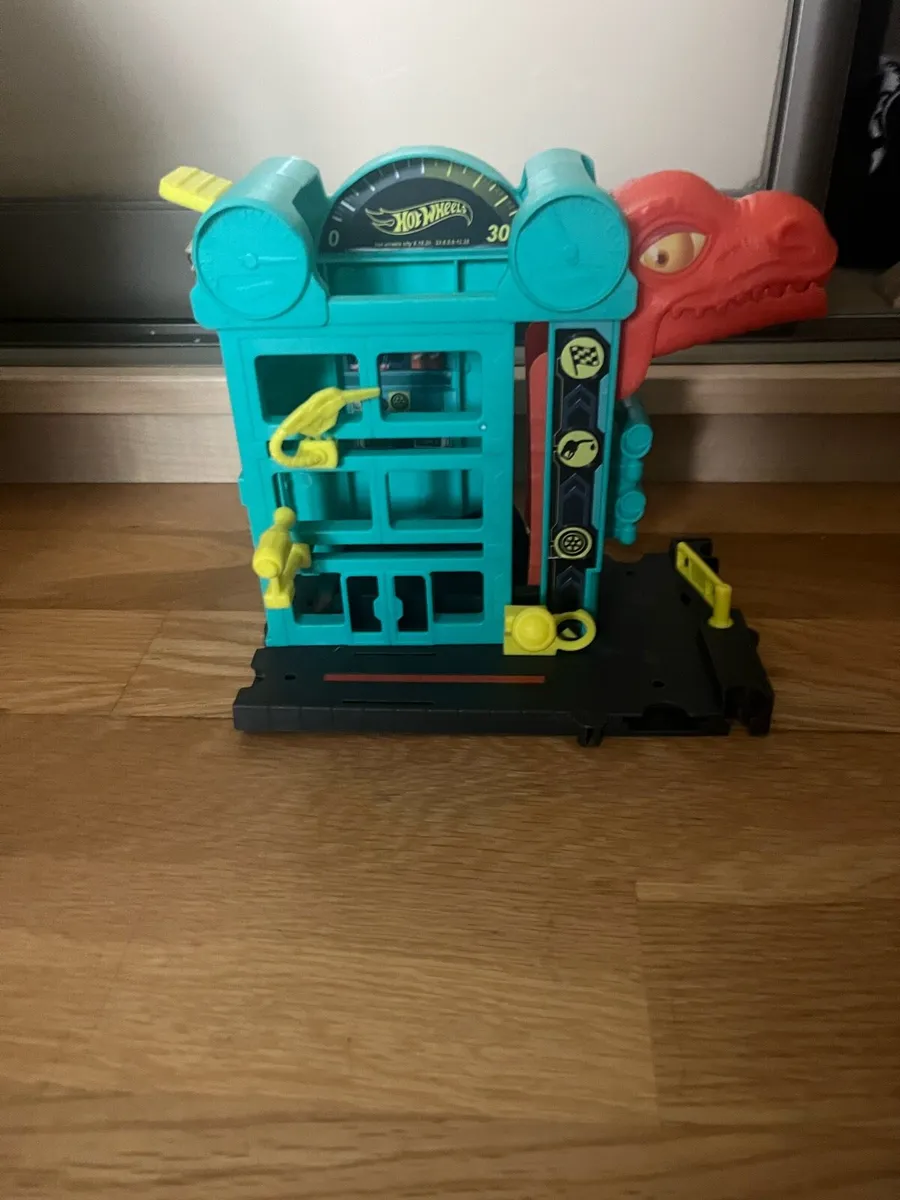 Hot wheels city downtown speed escape - Image 1