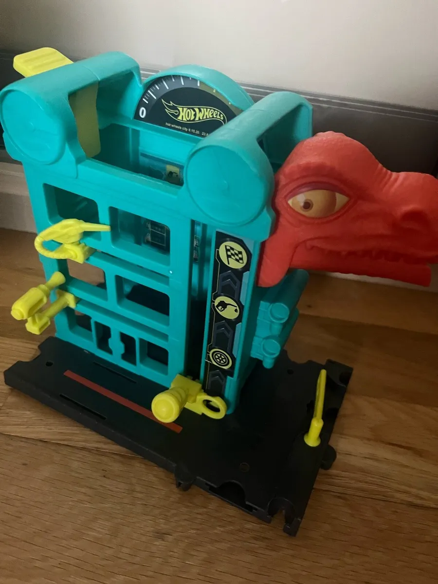 Hot wheels city downtown speed escape - Image 2