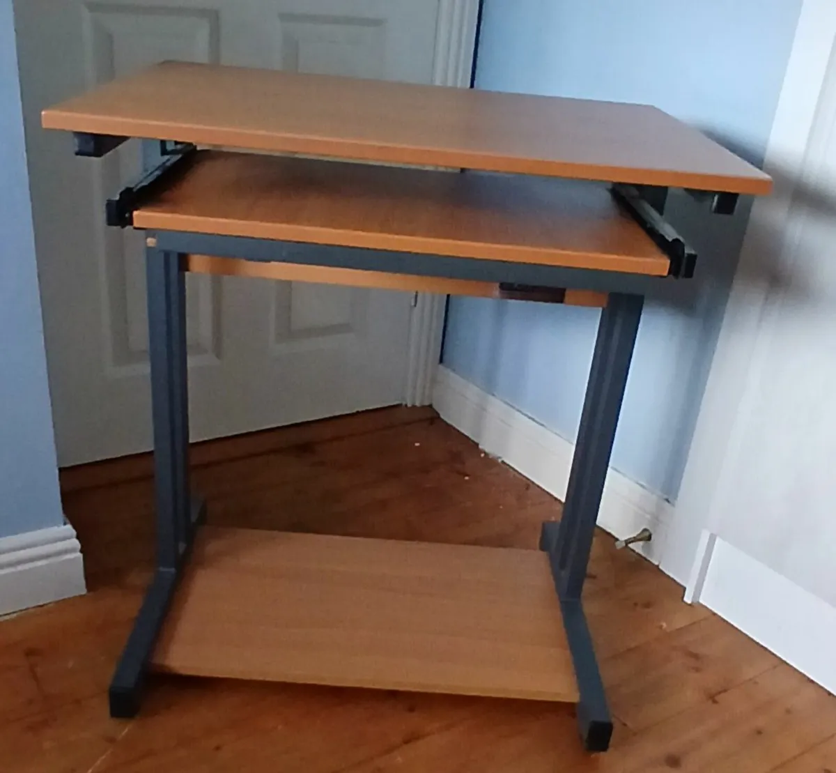 Computer Desk - Image 3