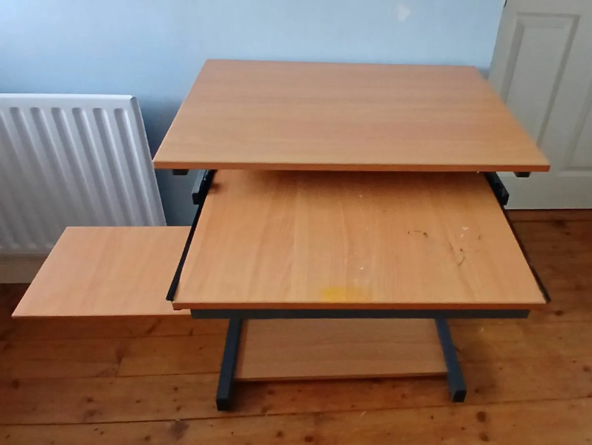 Computer Desk - Image 4