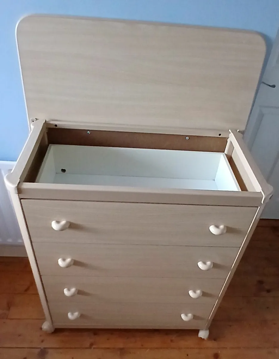 Baby Changing Unit - Image 4