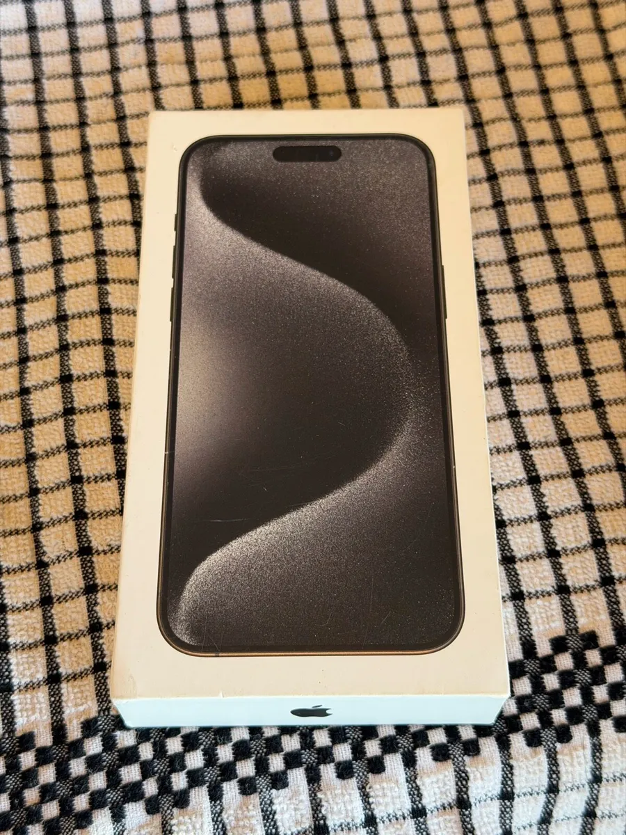 iPhone 15 pro max 256gb - Image 1