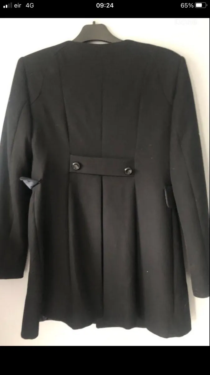 Ladies Zara coat star S €15 - Image 2