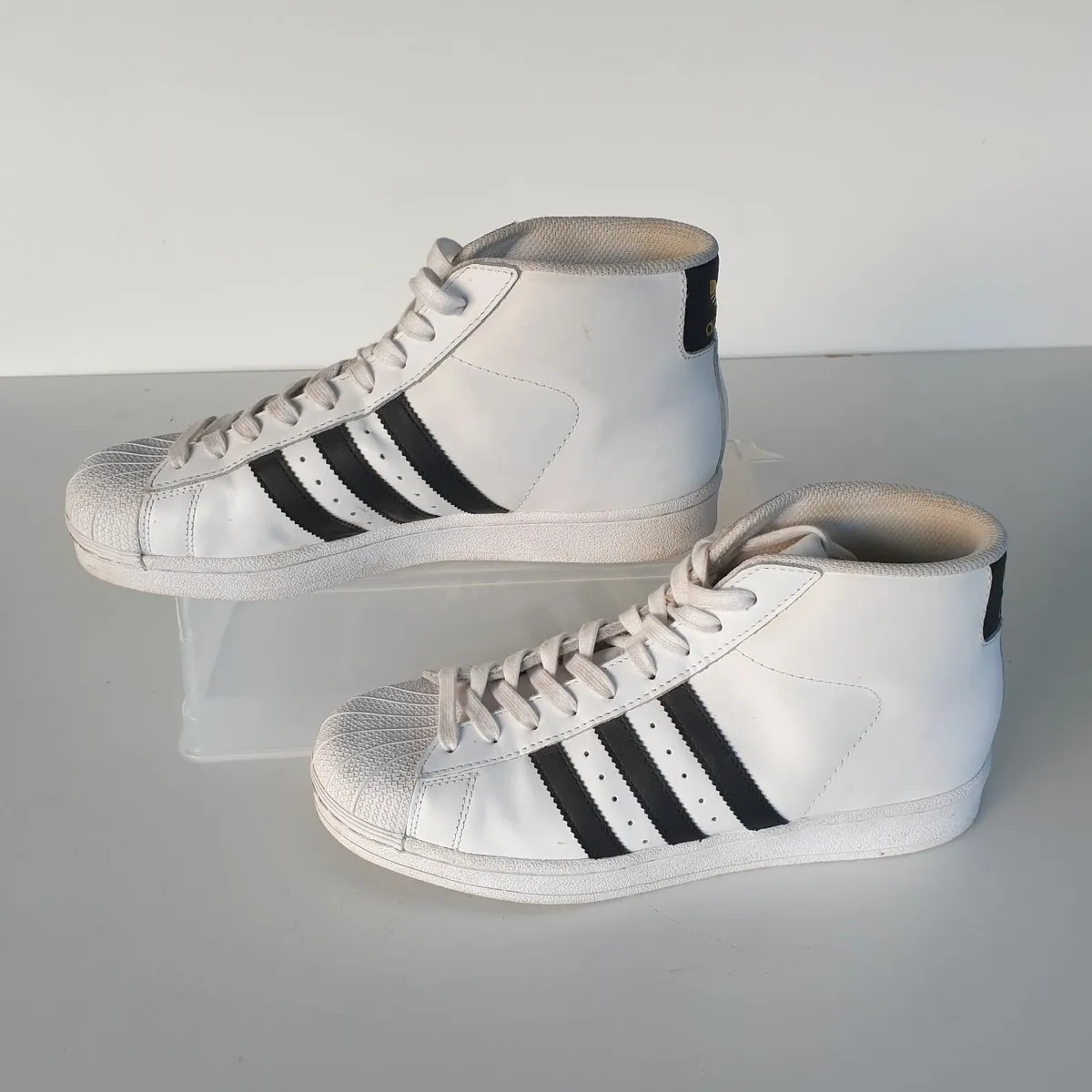 Adidas mid top trainers size 7.5 EU 41 - Image 4