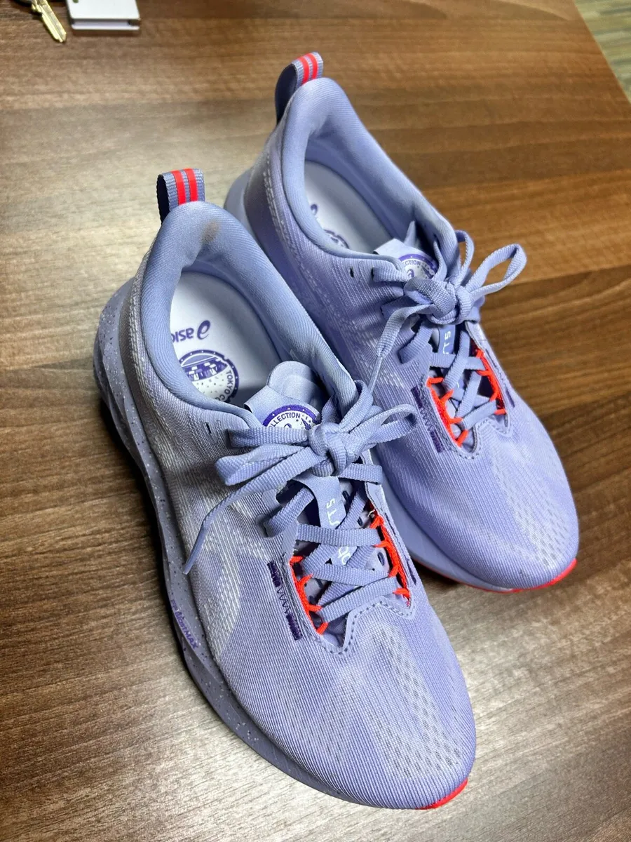 ASICS Novablast 5 Tokyo Women - Image 2