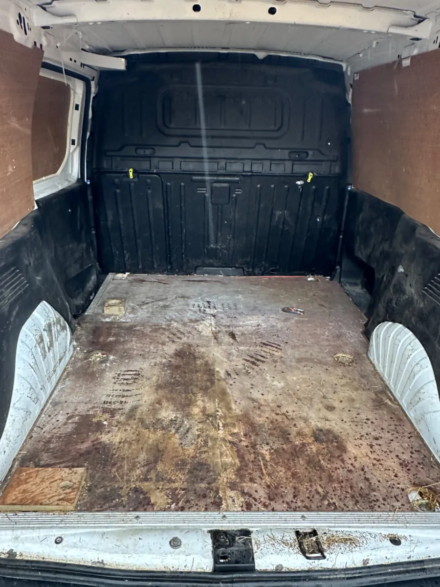 Peugeot Partner 2020 - Image 4