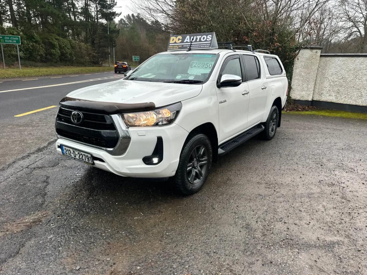 Toyota Hilux 2021 - Image 1