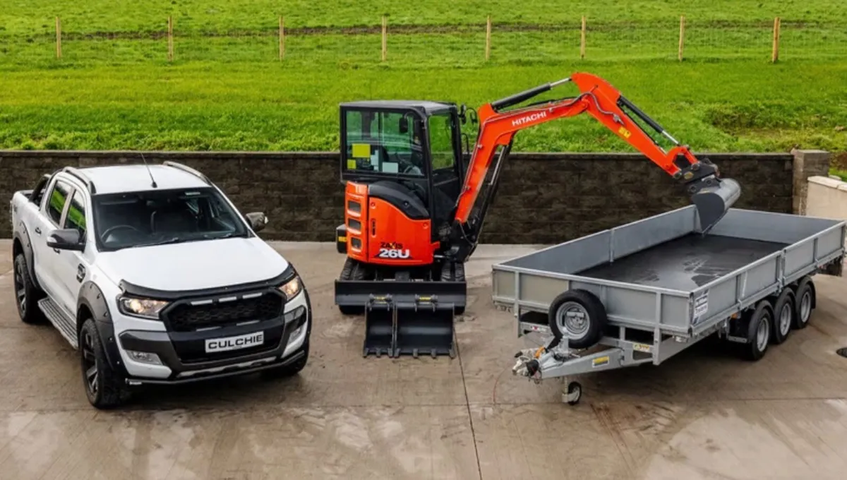 Digger, trailer and Ford Ranger Wildtrak