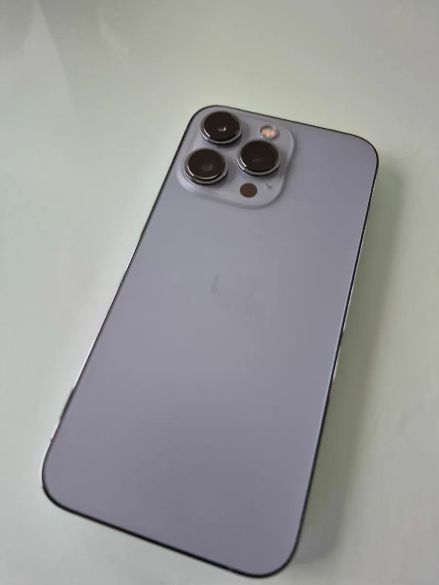 I Phone 13Pro - Image 4