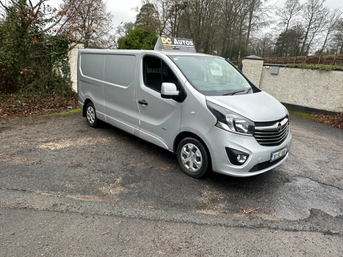 Opel Vivaro 2016 - Image 1
