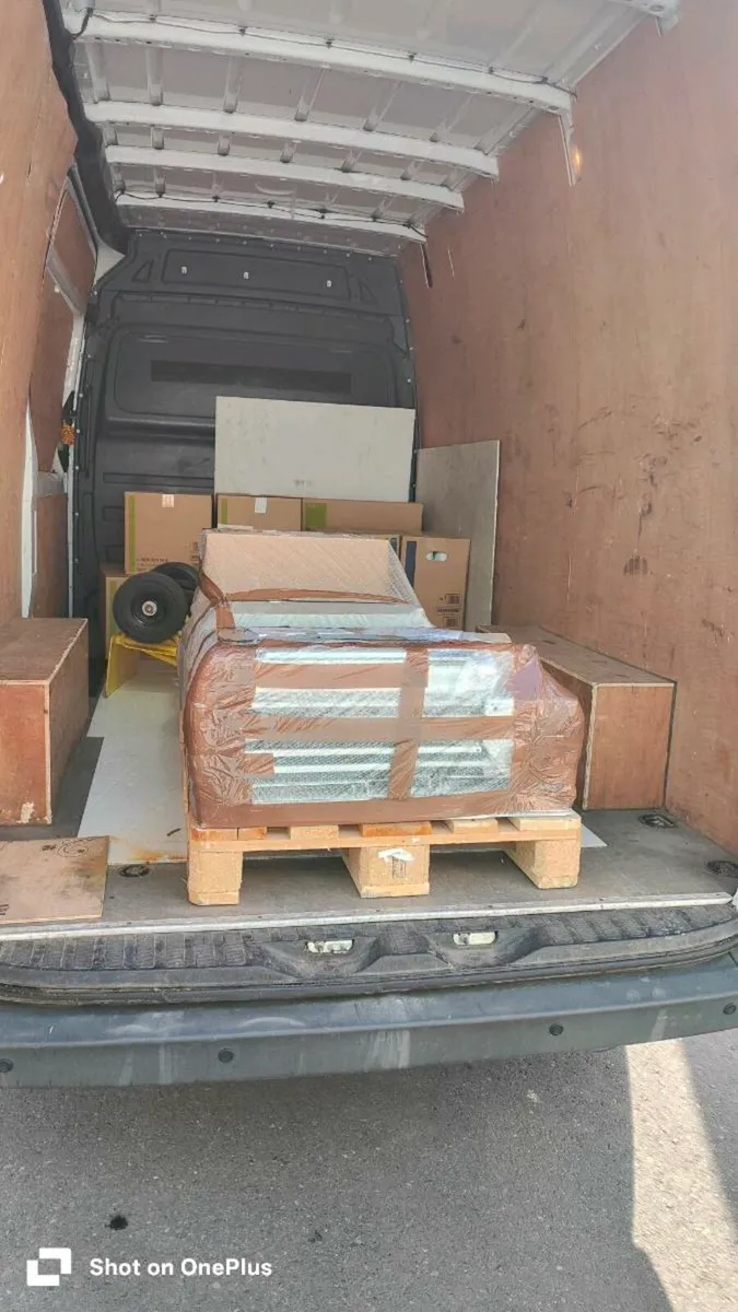 Man with van - Image 3