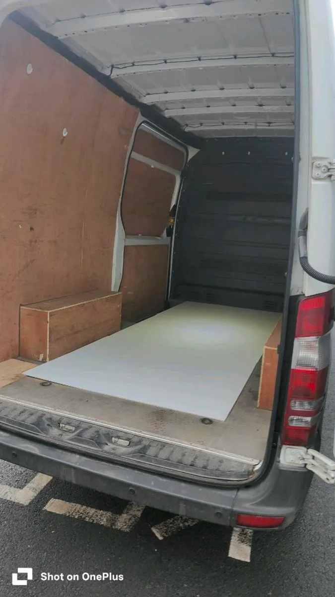 Man with van - Image 4