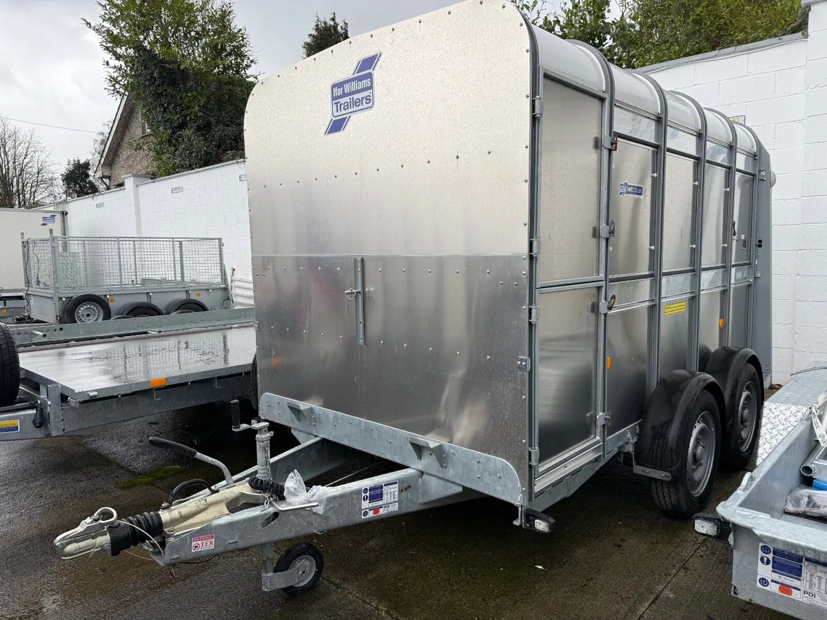 T3039338 TA510 10' x 5'10'' With Deck Ifor William - Image 1