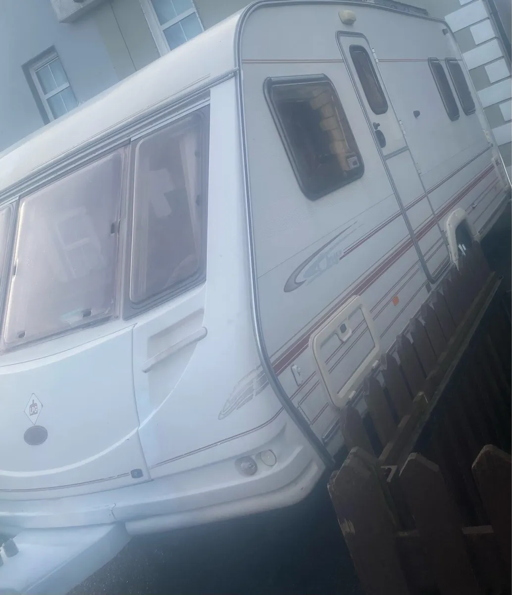 Sterling Eccles 4-Birth End Bedroom - Image 1