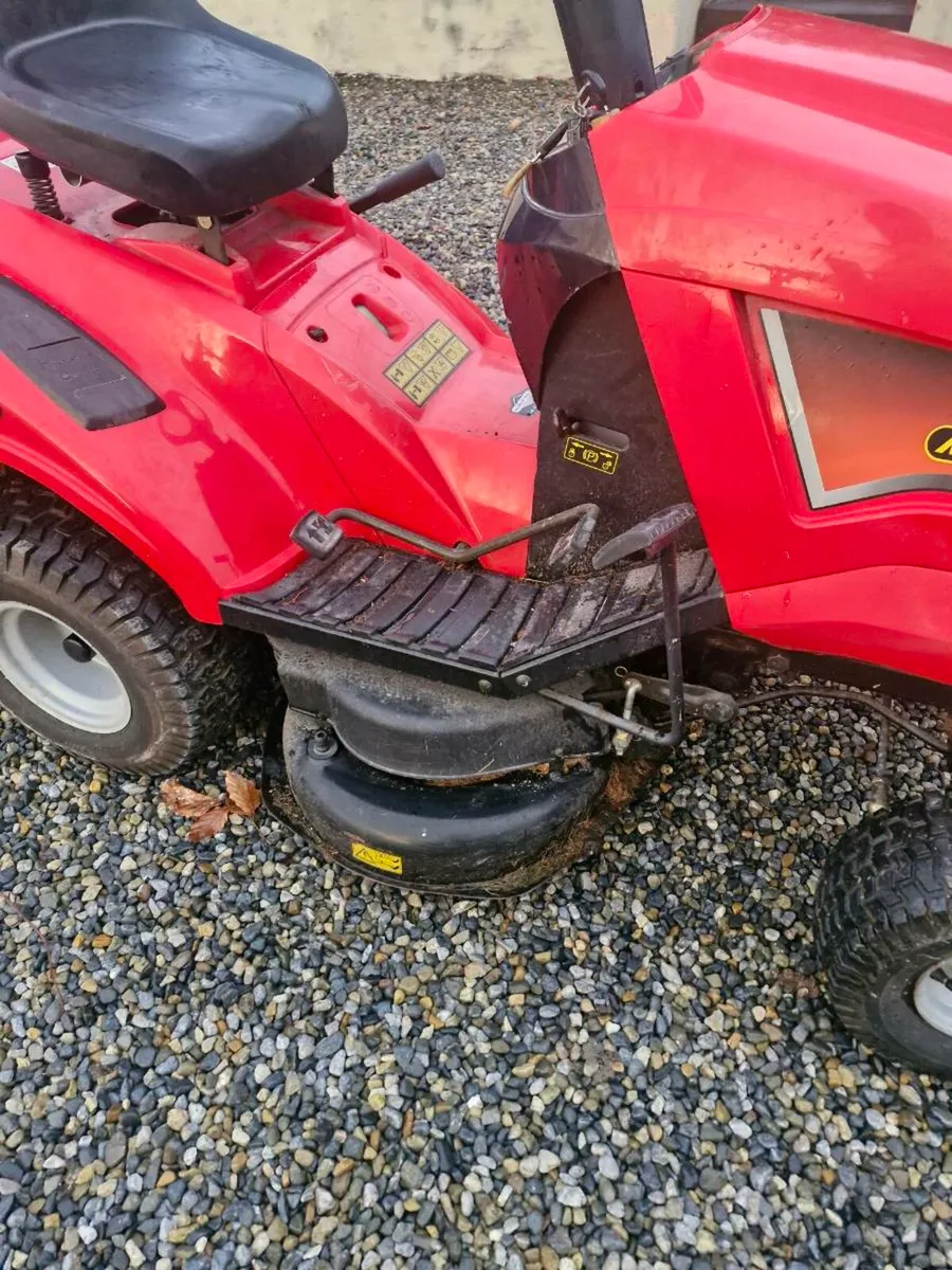 Castlegarden ride on mower Delivery available - Image 4