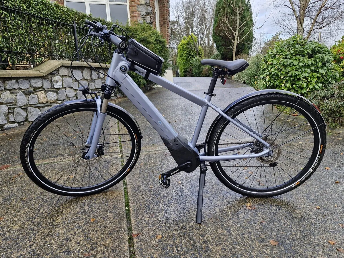 Active Hybrid E Bike BMW - Image 1