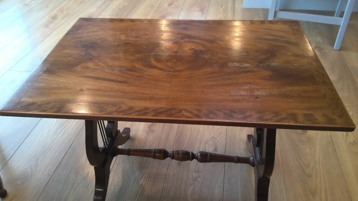 Two mahogany tables - Image 3
