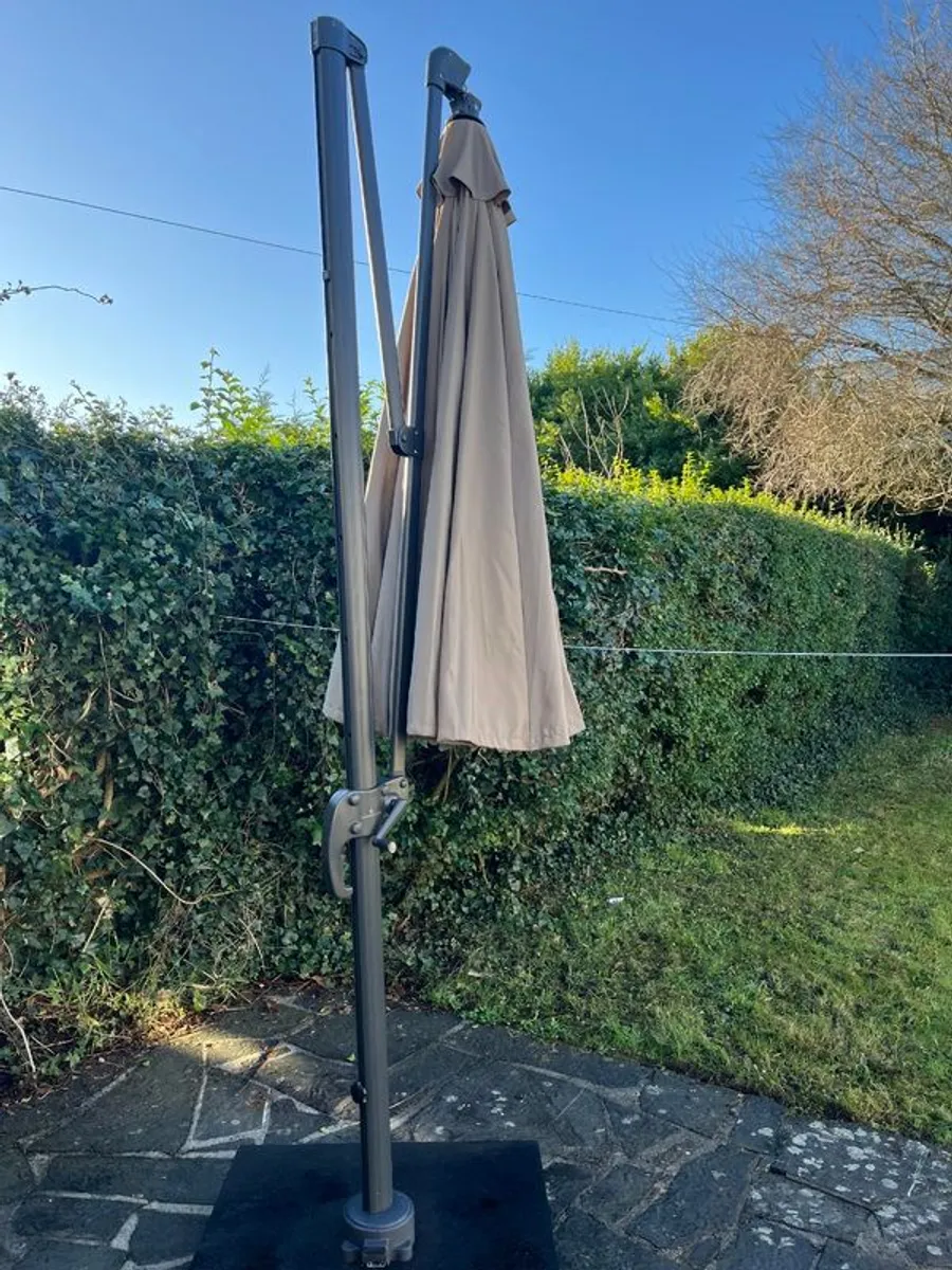 Garden Furniture - Image 3