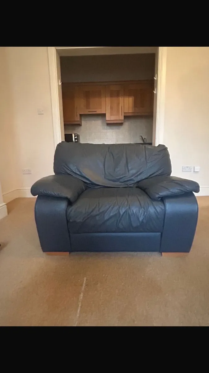 Couch and chair - Image 4