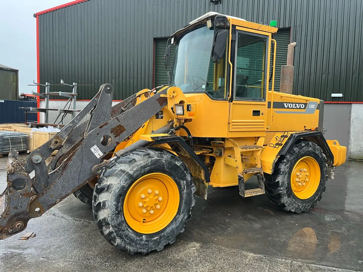 Volvo l50C - Image 1