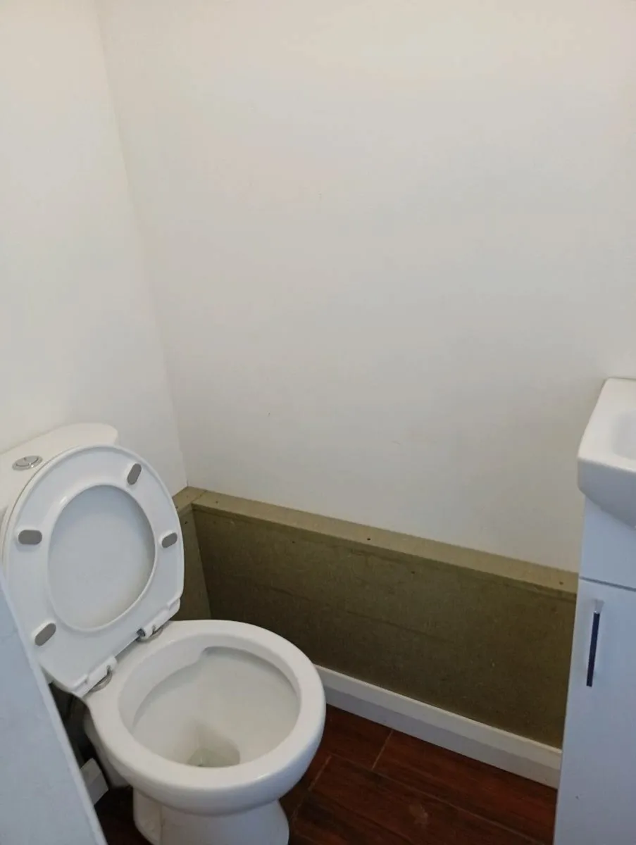 Prefab home, fridge conversion - Image 4