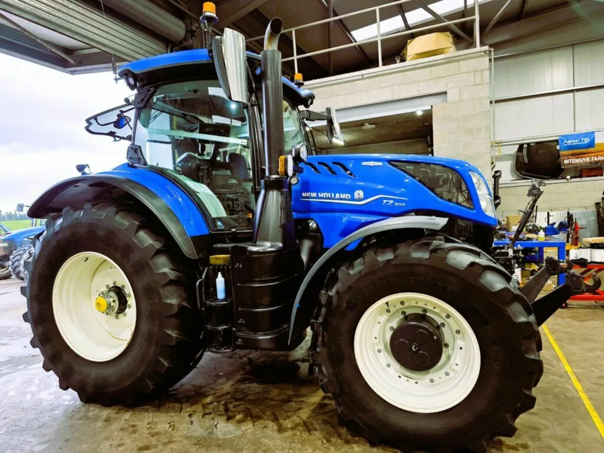 New Holland T7.300 AUTOCOMMAND PLM - Image 1