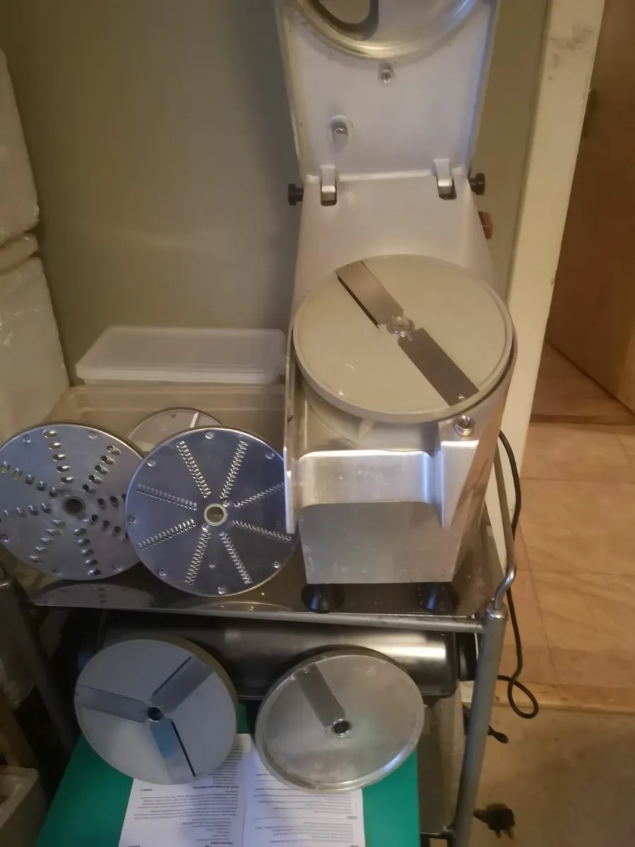 Food processor - Image 3