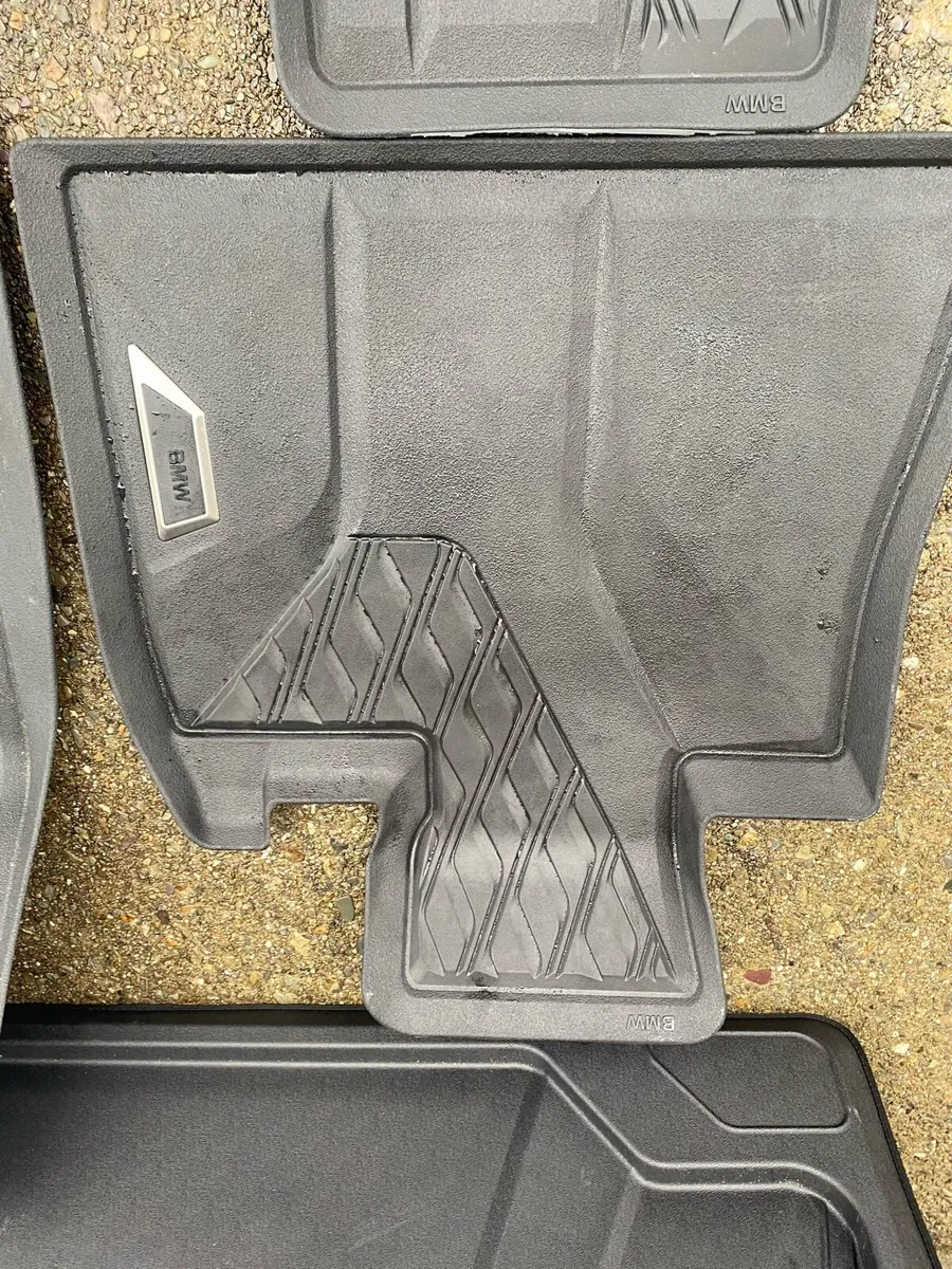 BMW X5 Rubber Mats and Boot Liner - Image 3