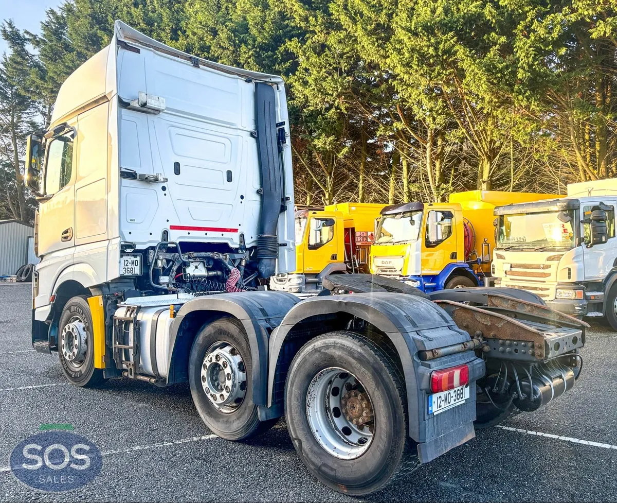 2012 Mercedes Benz 2545 Tractor Unit - Image 3