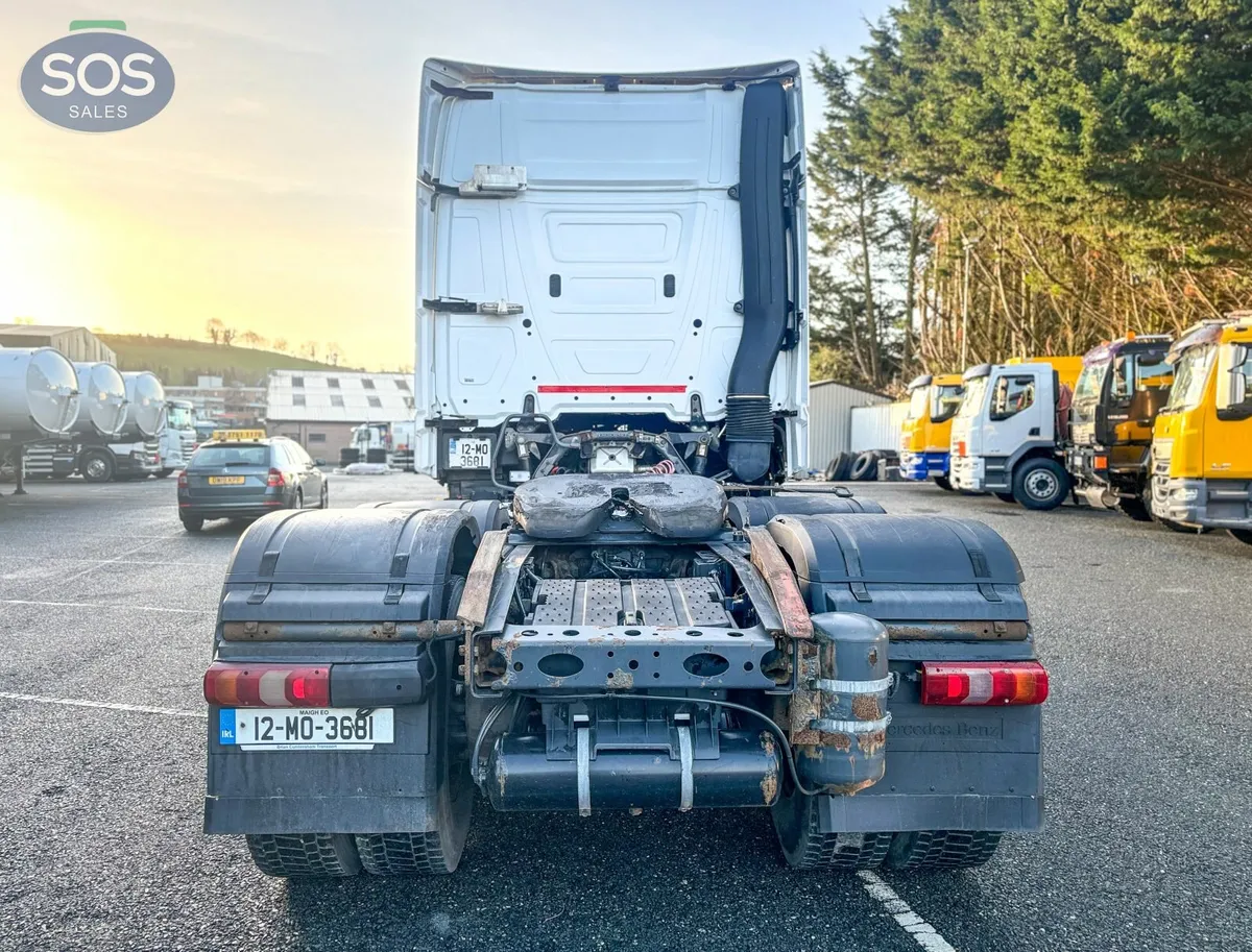 2012 Mercedes Benz 2545 Tractor Unit - Image 4