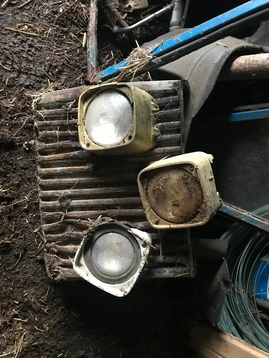 Ford tractor parts - Image 3