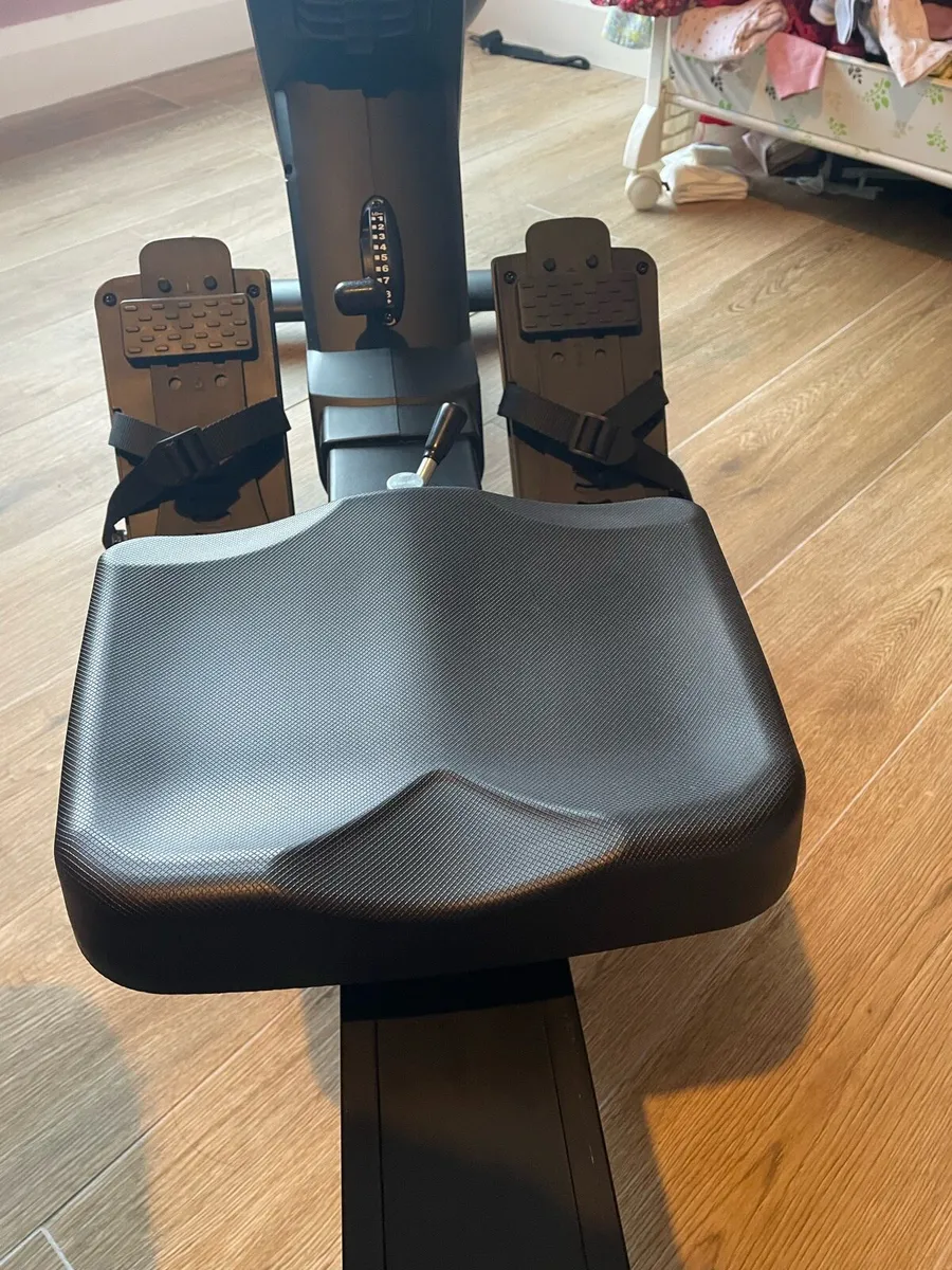 Hit Rowing machine - Image 3