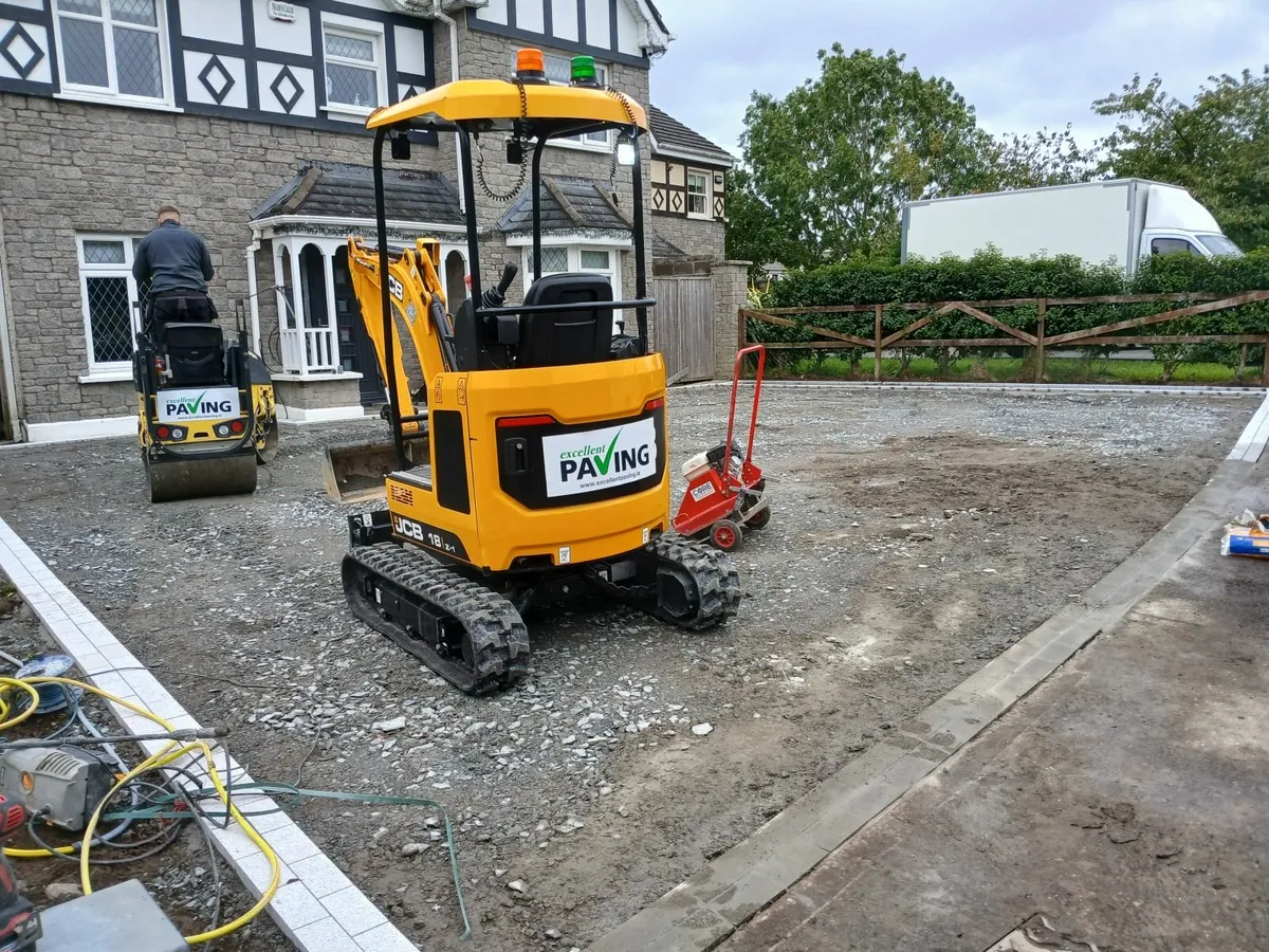 1.8 ton jcb digger 2025 &  nugent trailer  2025 - Image 1