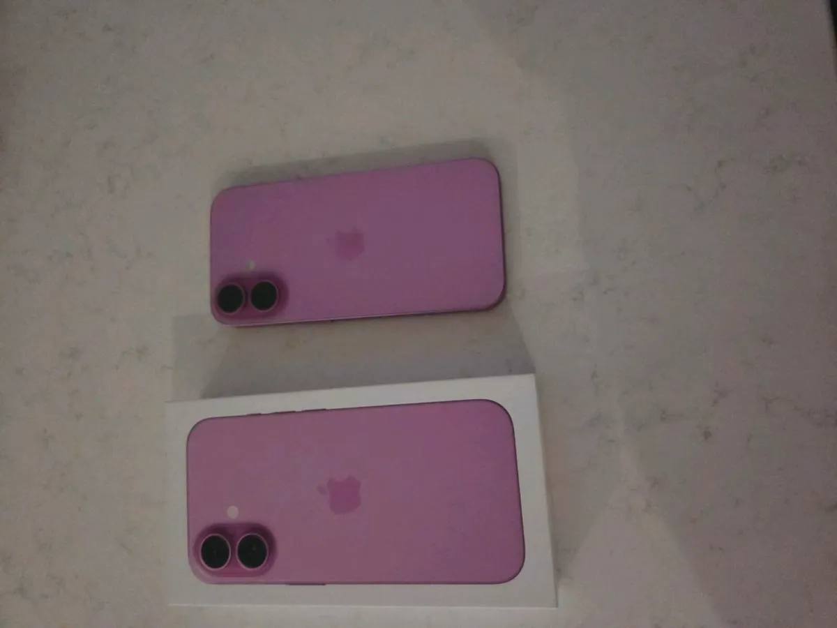 iphone 16 128GB Pink - Image 2
