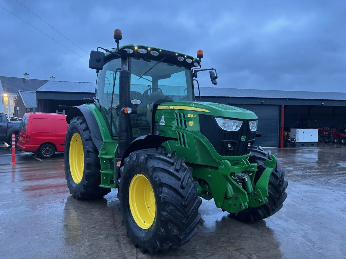2014 John Deere 6125R - Image 2