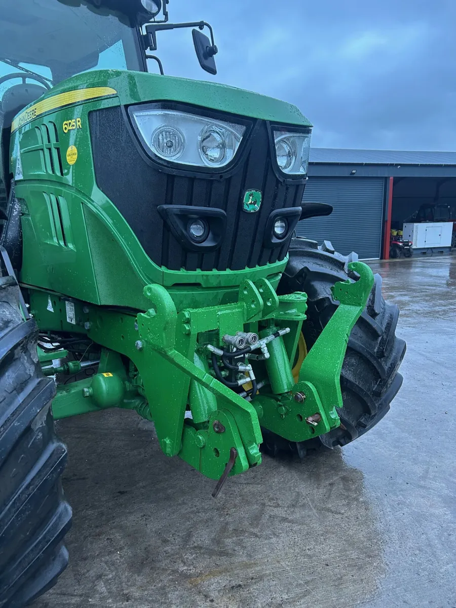 2014 John Deere 6125R - Image 3