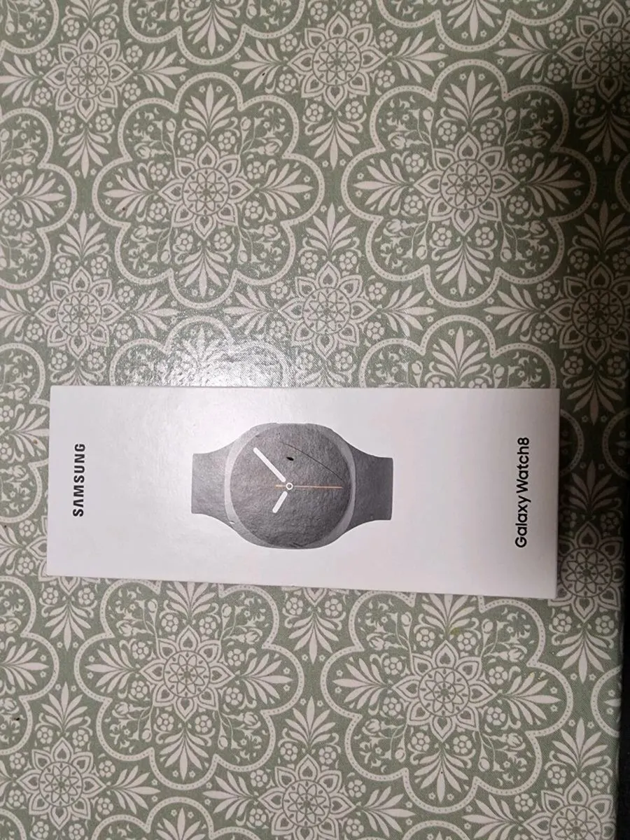 Samsung galaxy watch 8 40mm lte - Image 4