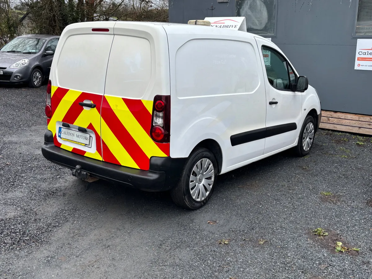CITROEN BERLINGO-LOW KM- NEW CVRT&TAX - Image 4