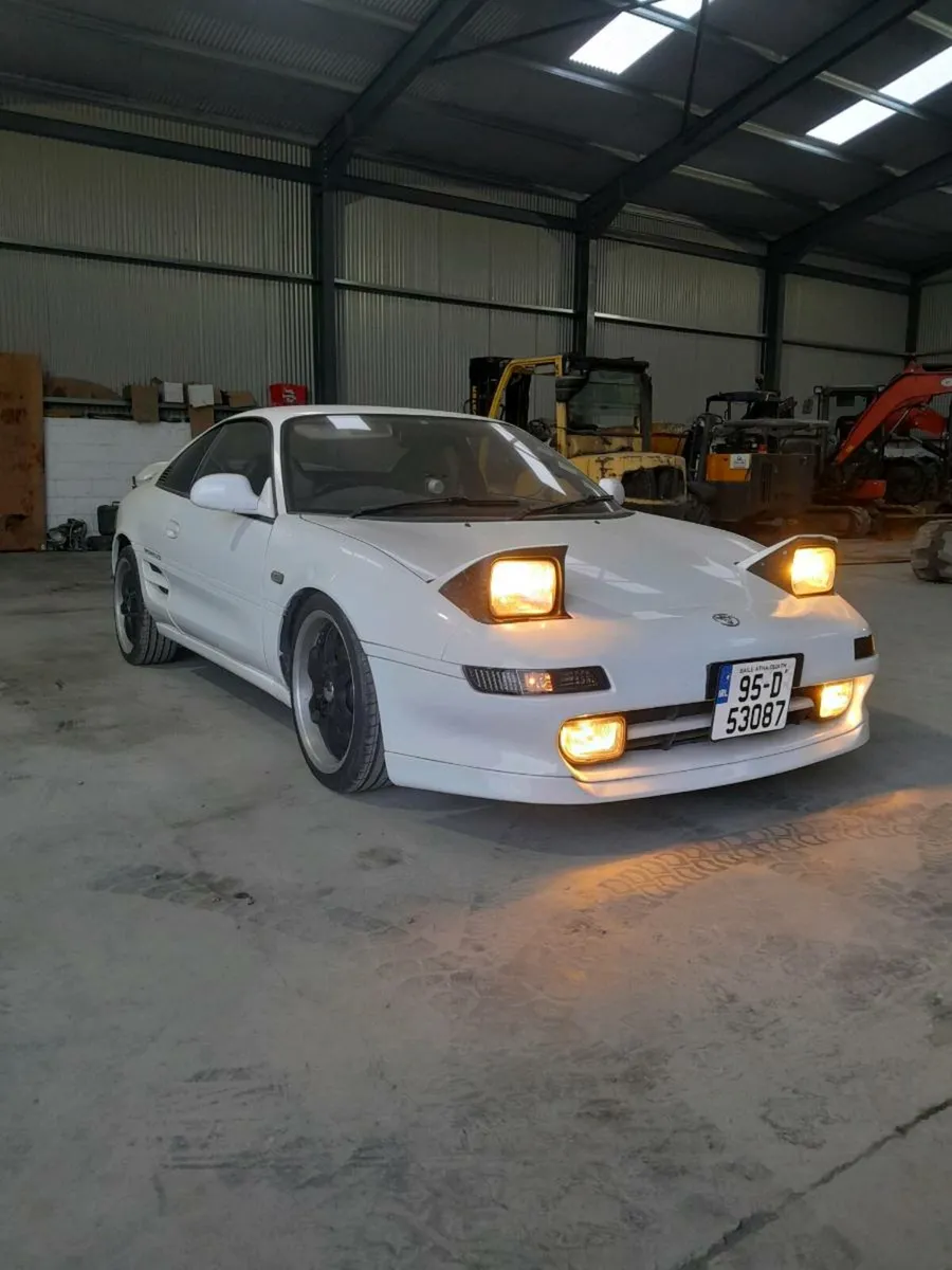 Toyota mr2 turbo - Image 1