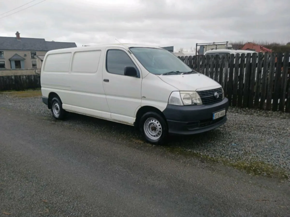 2007 toyota hiace tested 14/11/2026,,, 5500 euro - Image 1