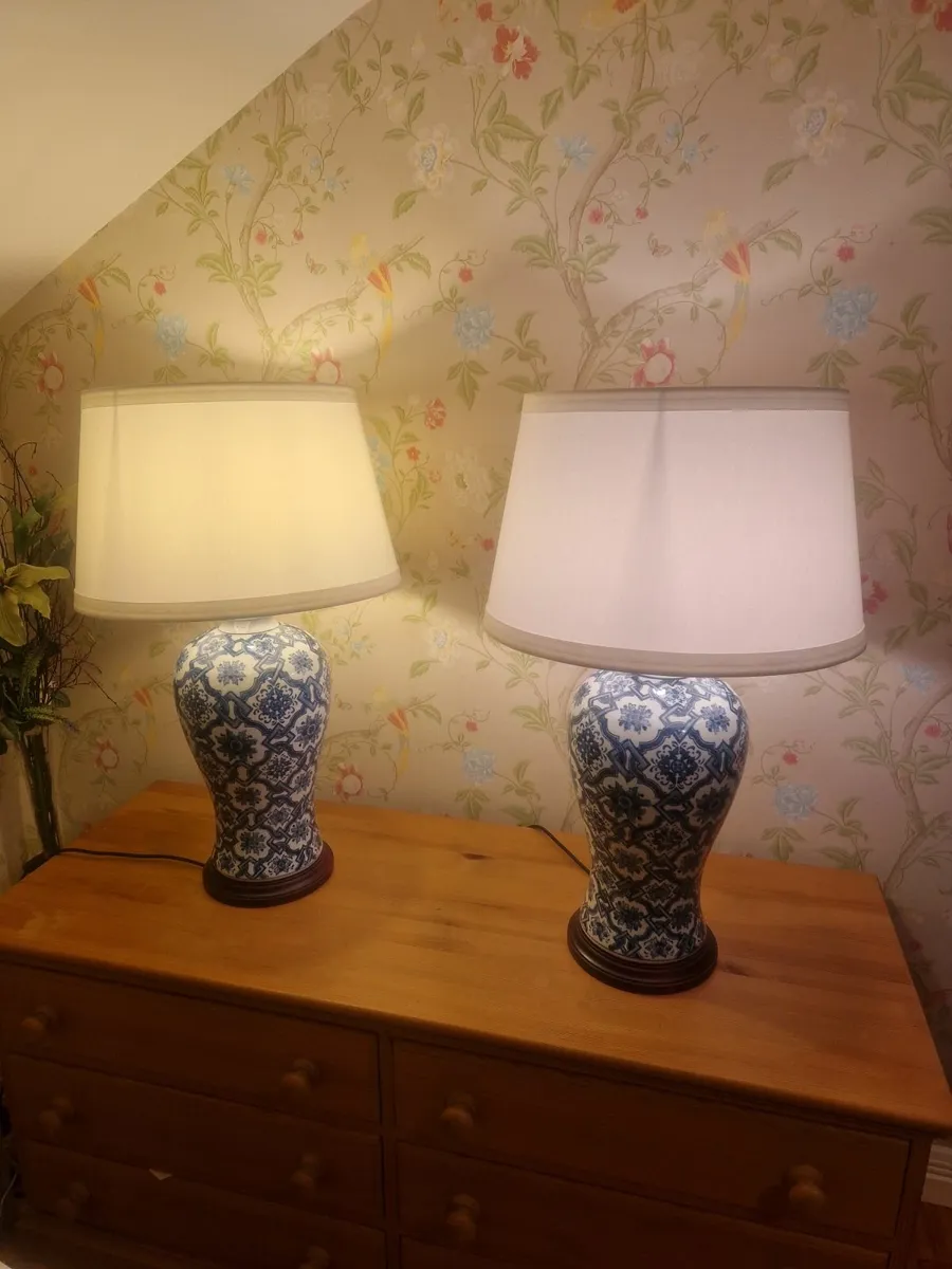 Table Lamps - Image 1