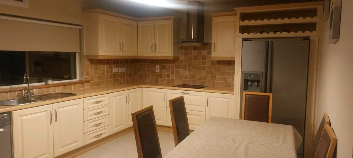 Kitchen units - Image 2