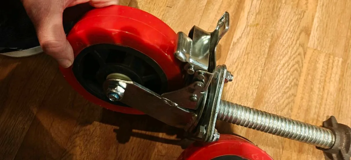 6"  Scaffolding wheels - Image 3