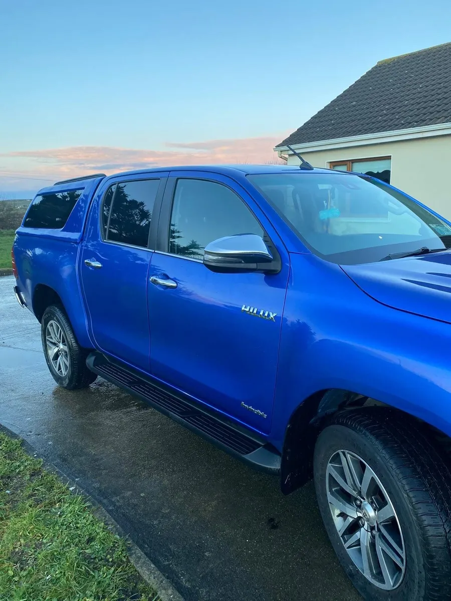 Toyota Hilux 2019 - Image 3