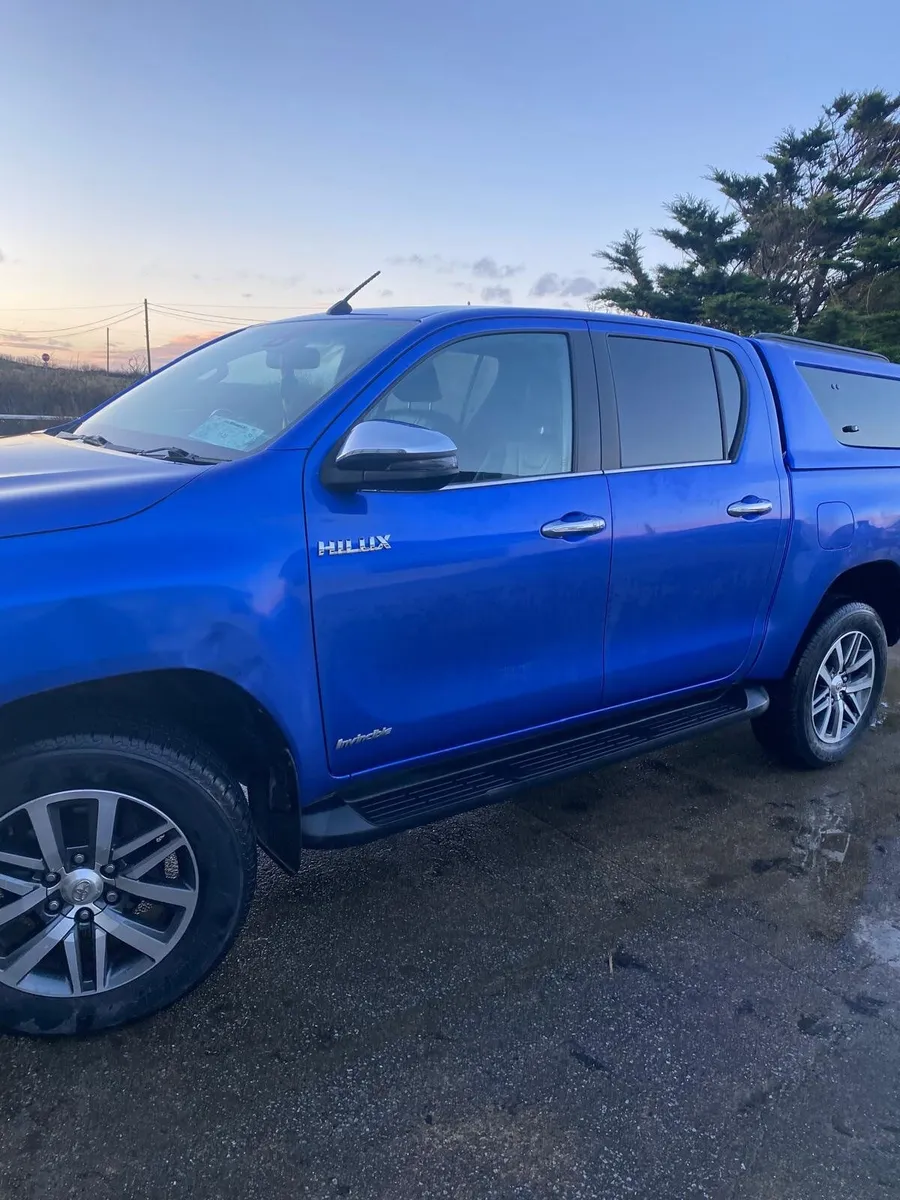 Toyota Hilux 2019 - Image 4