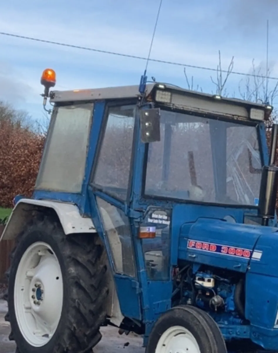 Ford  Fritzmeier Cab - Image 3