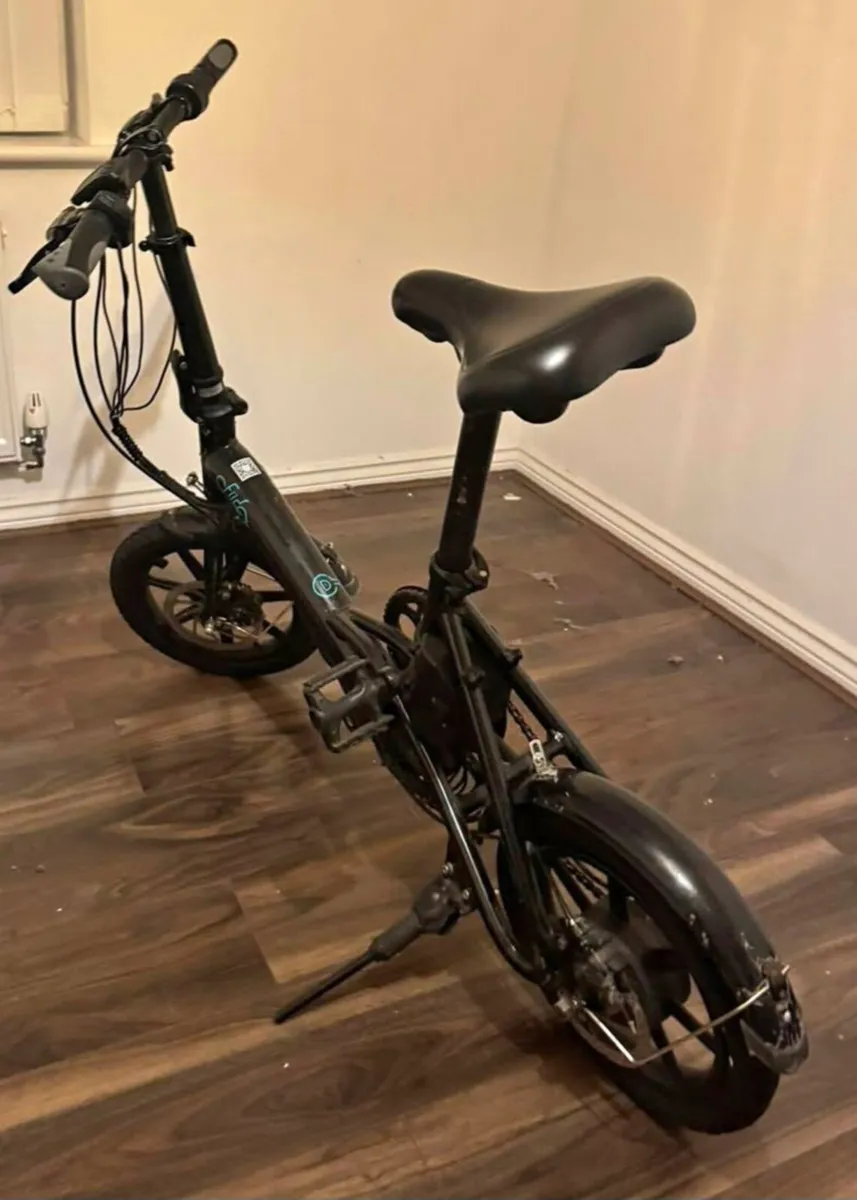 FIIDO D3 PRO MINI FOLDING ELECTRIC MOPED BIKE IS A - Image 1
