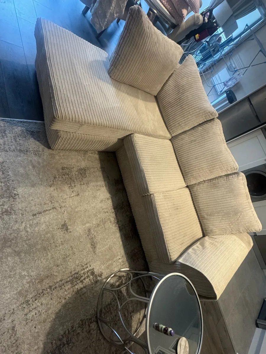 L shape sofa - Image 2