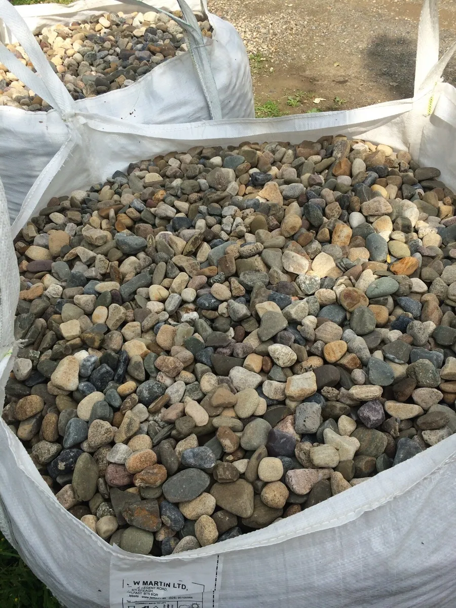 Decorative stone’ chipping ‘ gravel ‘sand’ - Image 1